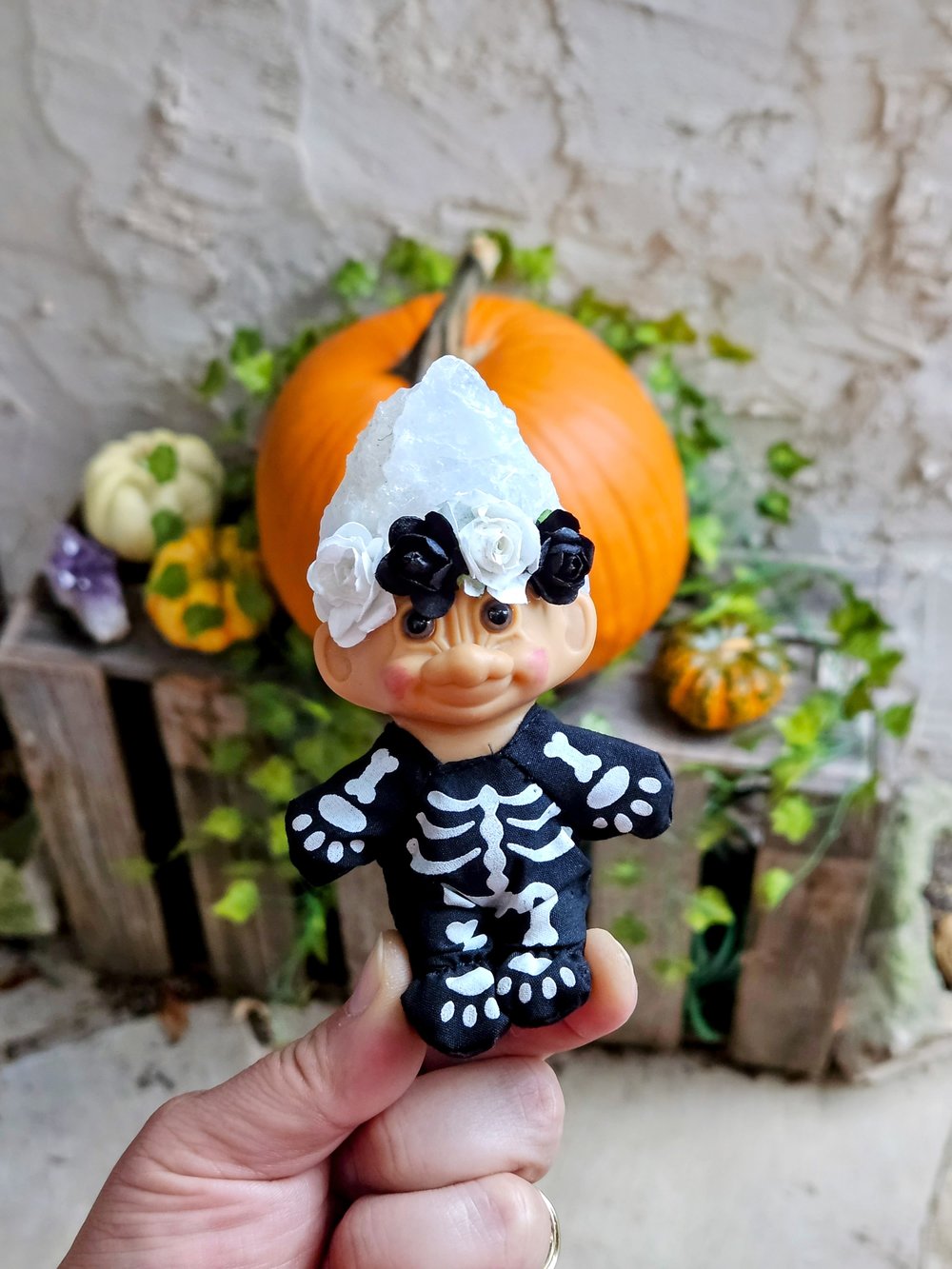 Quartz Skeleton Crystal Troll Kid 4"