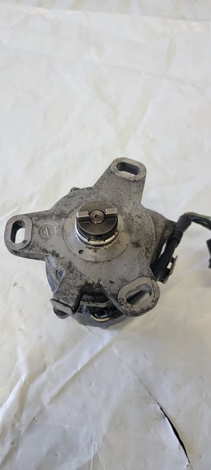 Image of 96-01 Integra GSR ADLG-TD84 distributor B18C1 B18C5 B16A DOHC VTEC