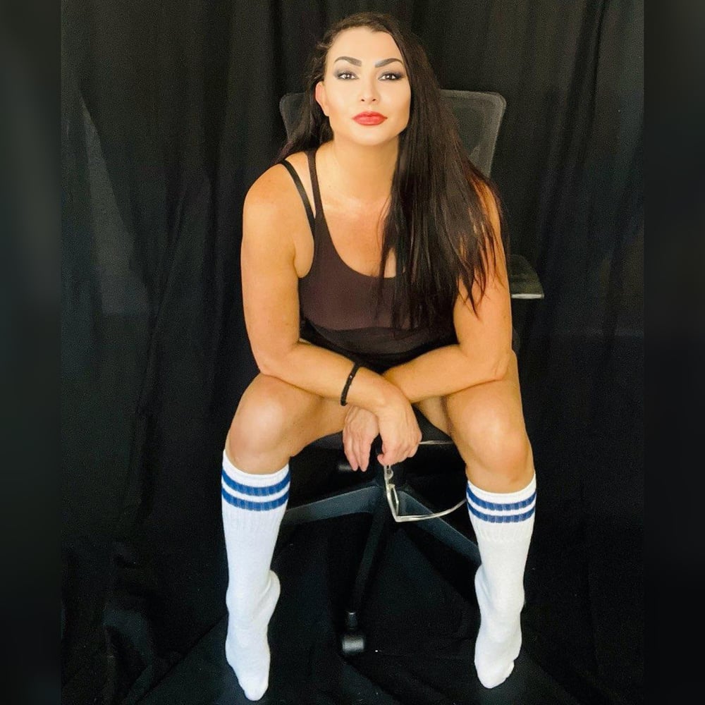 TNA Impact Wrestling Photoshoot Worn Blue Striped Tube Sport Socks + Free Signed 8X10