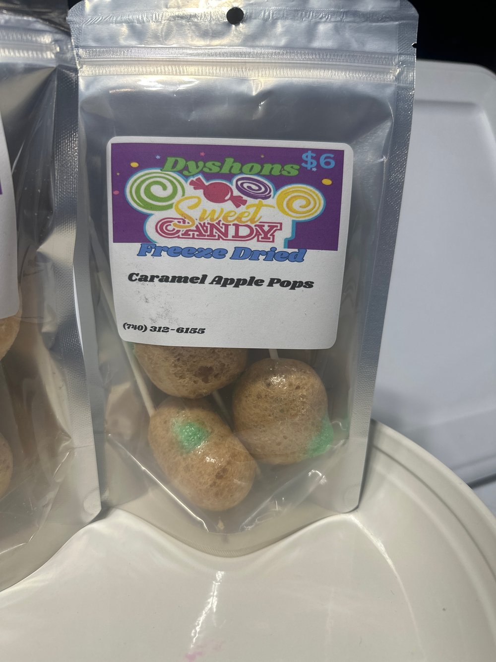 Image of Caramel apple suckers 