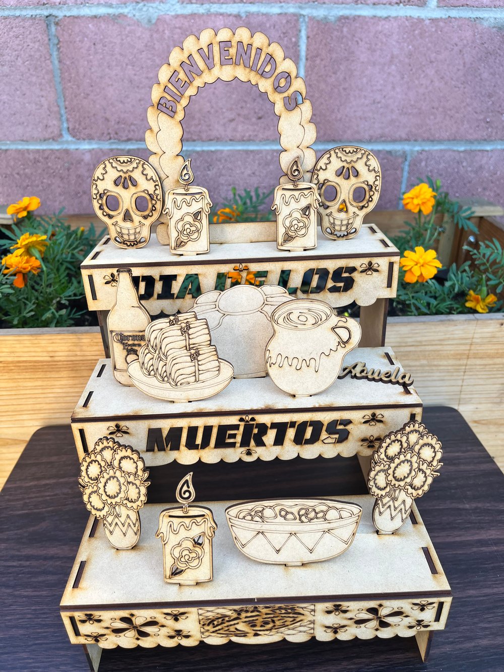 Altar Día De Los Muertos/Ofrendas