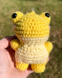 Image 2 of Yellow Tree Frog Bag Clip