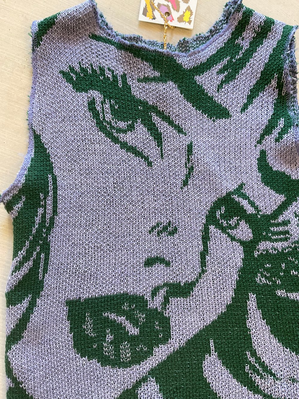 Merino wool knitted top POP-ART green Lila