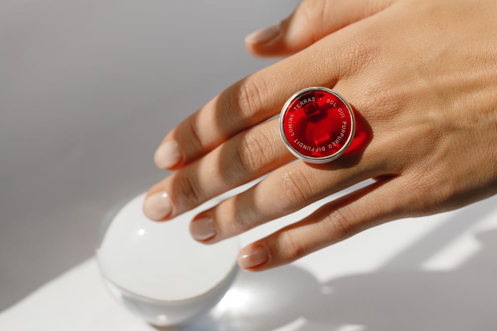 Image of "Worthy to live.." silver ring with red acrylic glass 25mm · IN AETERNA VIVERE DIGNE ROSA ·