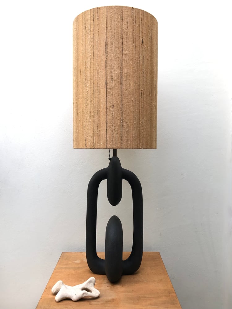 Image of concrete table lamp (black/caramel)