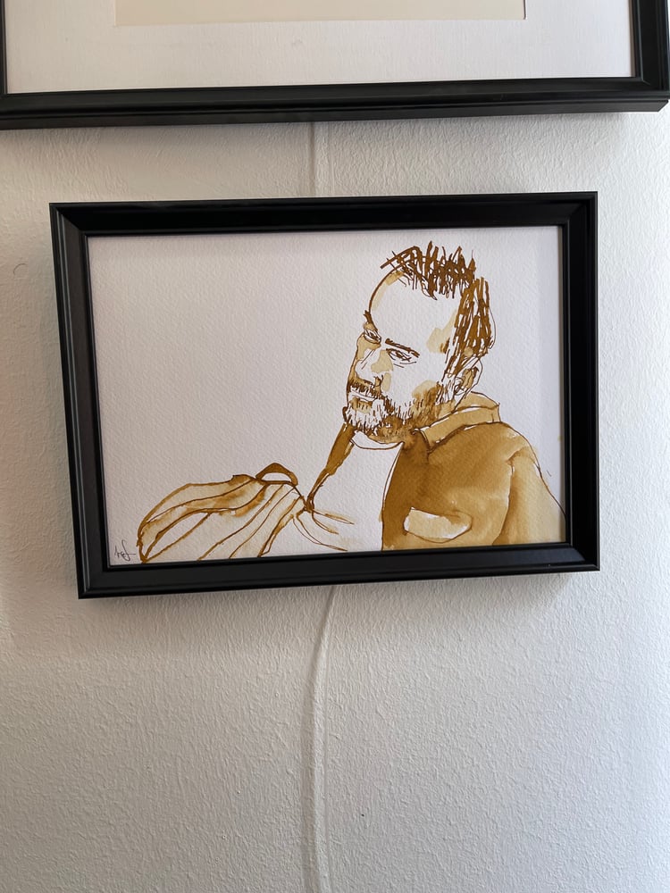 Image of Vályi Gábor - Barna hátizsákos portré