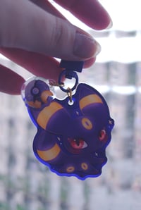 Image 4 of Umbreon Keychain