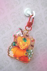 Image 4 of Pumpkat Halloween Keychain