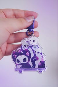 Image 3 of Skellekat Keychain