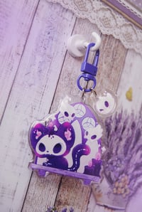 Image 4 of Skellekat Keychain