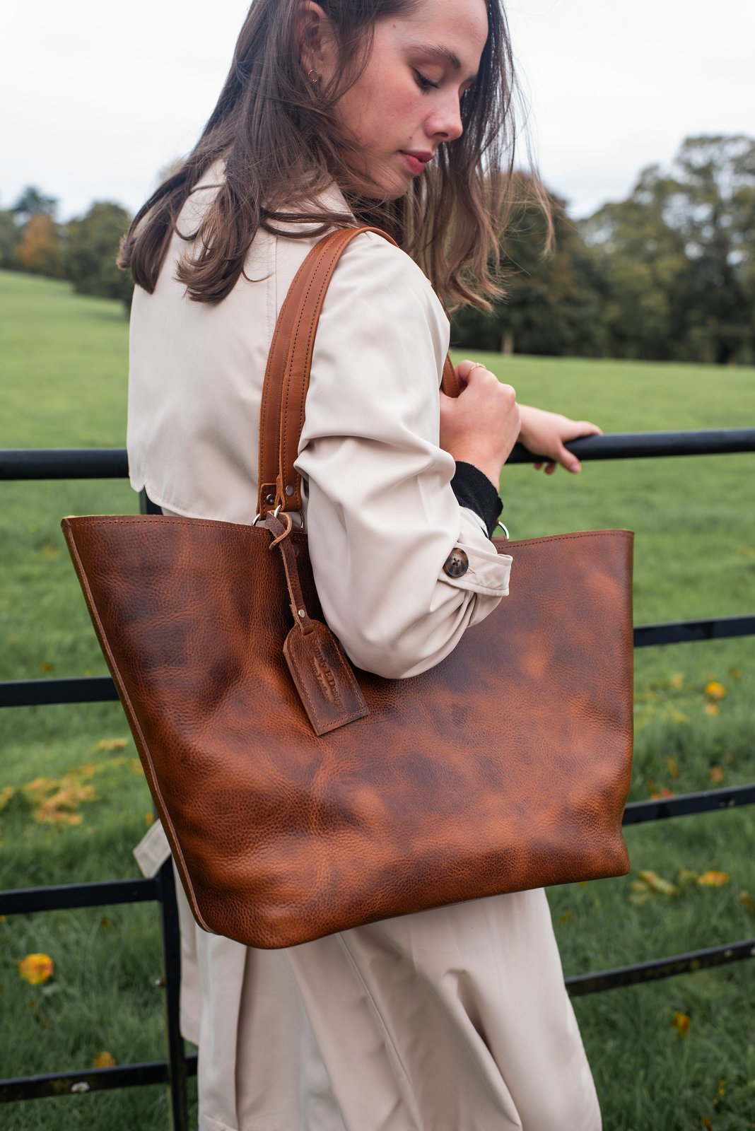 Everyday leather online bag