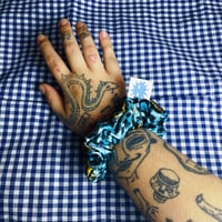 Image 1 of Scrunchie 03