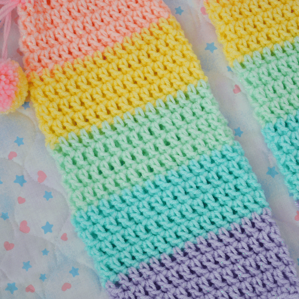 PomPom Legwarmers: 05