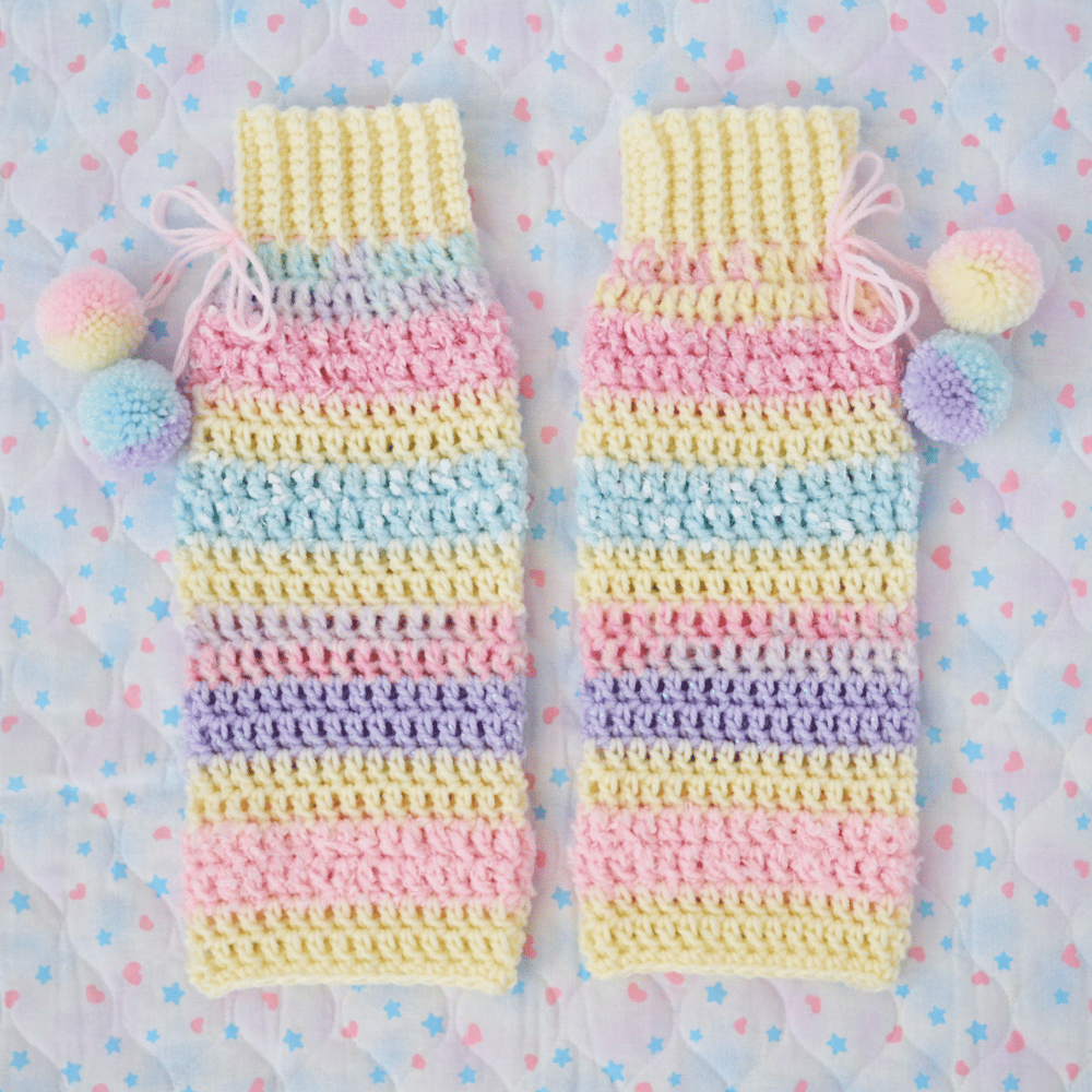 PomPom Legwarmers: 06