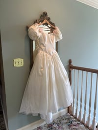 Image 4 of 1980s Floral Fairytale