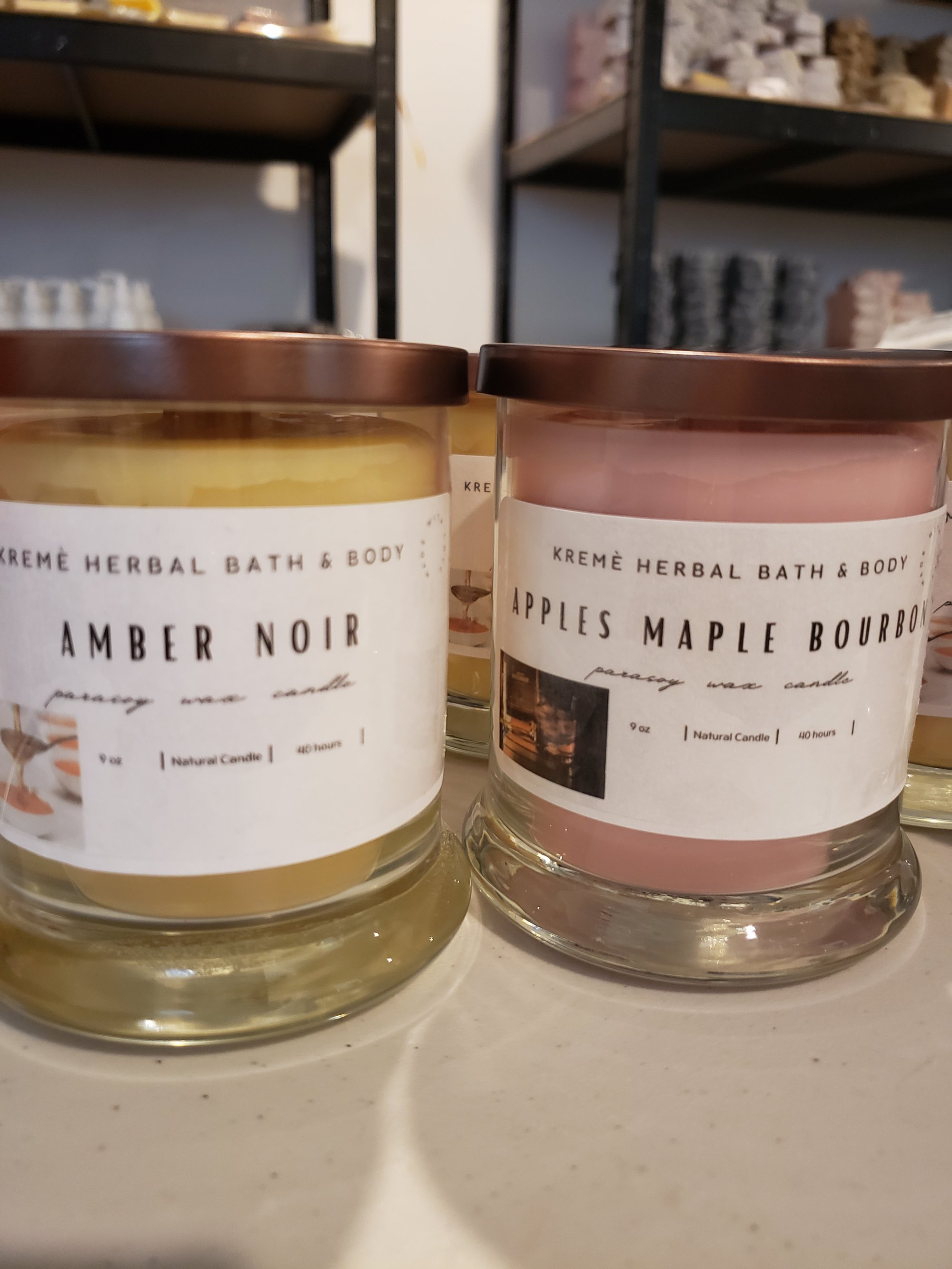 Image of COZY SCENTS  (W/Crackling Wood Wicks  )