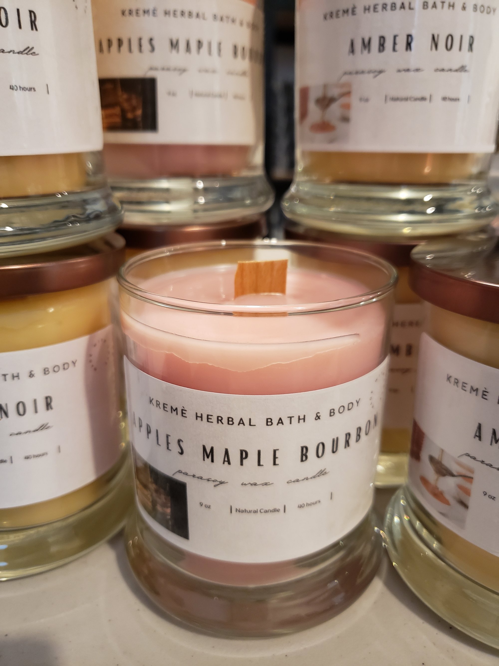 Image of COZY SCENTS  (W/Crackling Wood Wicks  )