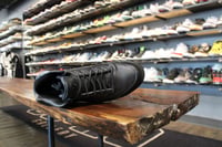 Image 3 of AIR JORDAN V RETRO PRM "PINNACLE/BLK LEATHER" *USED*