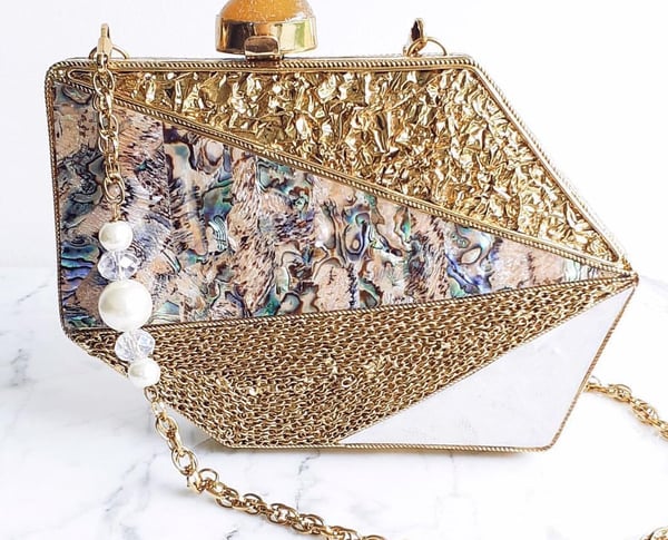 Image of Irregular Hexagon  clutch