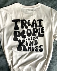 Image 3 of T-SHIRT mixte TREAT PEOPLE WITH KINDNESS