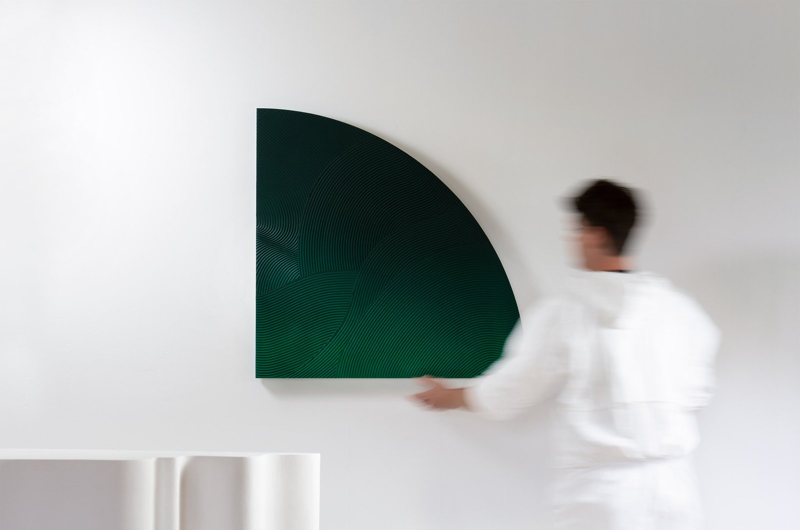 Image of Quarter Circle Relief · Green