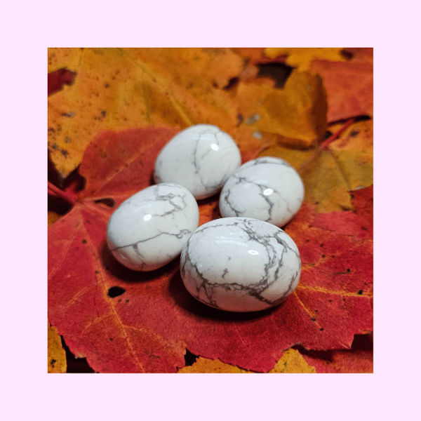 Image of Howlite Tumble (Med.)