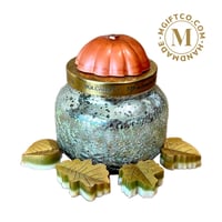 Image 4 of Pumpkin & Leaf Soap Set