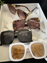 Image 5 of Yum yum shades 