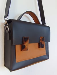 Image 2 of Cartable Josef en cuir Noir mat et léopard