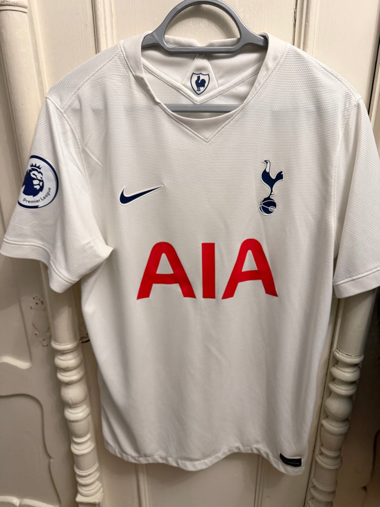 Image of PRE ORDER: Tottenham Hotspur “SON 7” 2021/22 Home Shirt + PL patch (L)