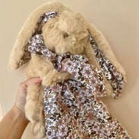 Image 1 of LAPIN TOUT DOUX  FLEURI VIEUX ROSE