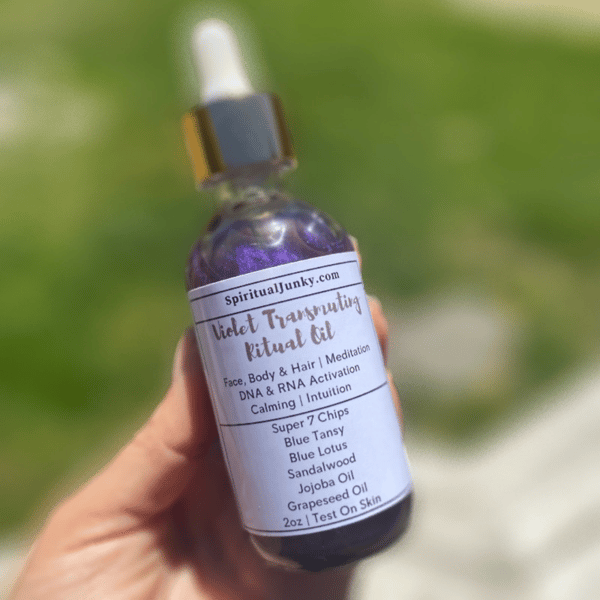 Image of Transmutation Violet Ritual Oil 