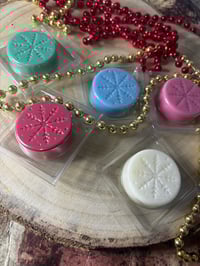 Snowflake Sample Clams