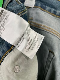 Image 4 of Levi’s Signature Straight Jeans (38x32)