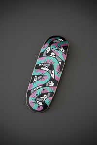 Image 1 of 32mm Worm 1 