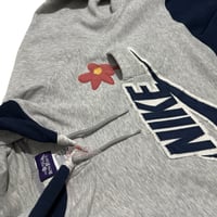 Image 7 of (XL) Nike Hoodie Pocket Flower “Skaru" 649