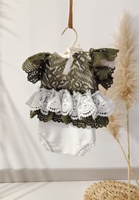 Image 3 of Photo prop newborn set - Livia - body-dress with headband (green-off white)