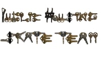 Image 2 of KEYS WHITE T-SHIRT