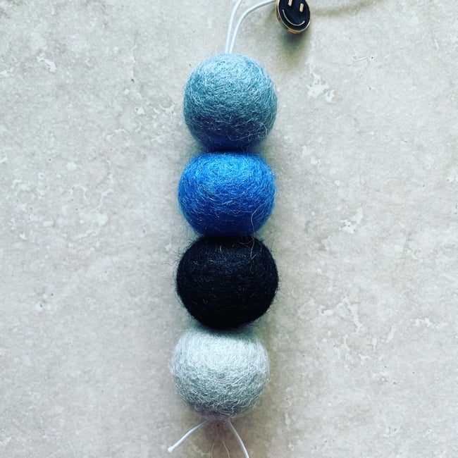 Hanging Car Diffuser 10ml - BLUE  **ONLY 3 AVAILABLE**