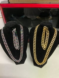 Image 2 of Cuban link Chain