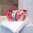 Image 1 of Curious Redbreast Kulturbeutel | Paprcuts Kooperation