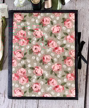 Image of Winding Rainbows Stitch Case