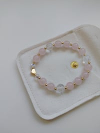 Image 2 of pink quartz bracelet 粉晶爱心手链
