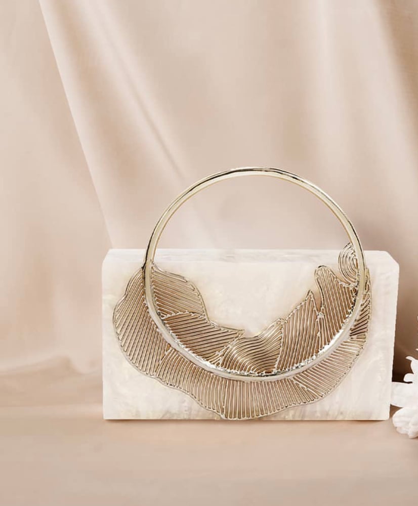 Image of Maple clutch