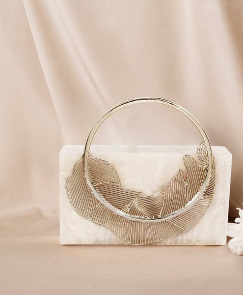 Image of Maple clutch 
