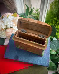 Image 3 of Vintage Cigarette holder