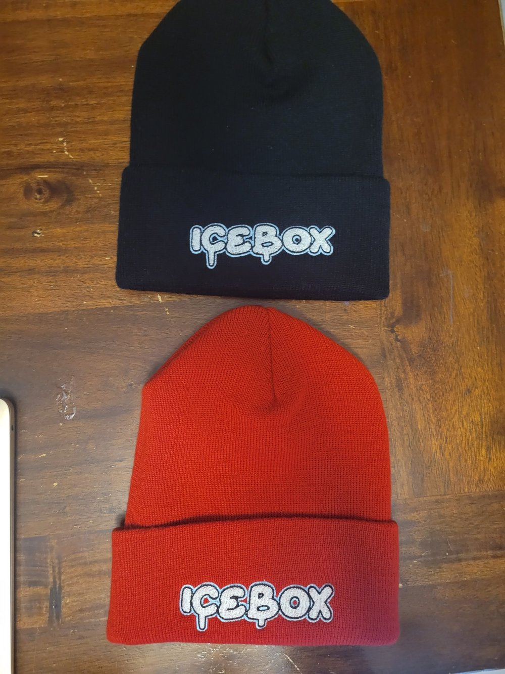 Cuffed Beanie OS