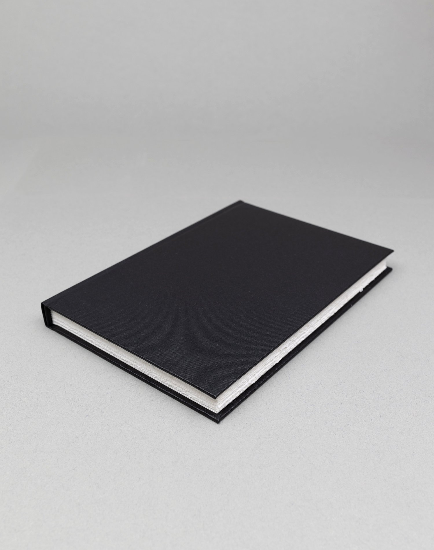 FABRIANO sketchbook 90g 21x297cm