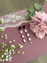 Image 2 of Chunky Pearl Dangles (Black)