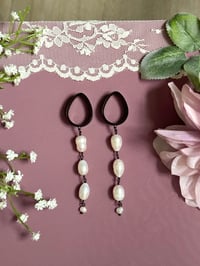 Image 3 of Chunky Pearl Dangles (Black)